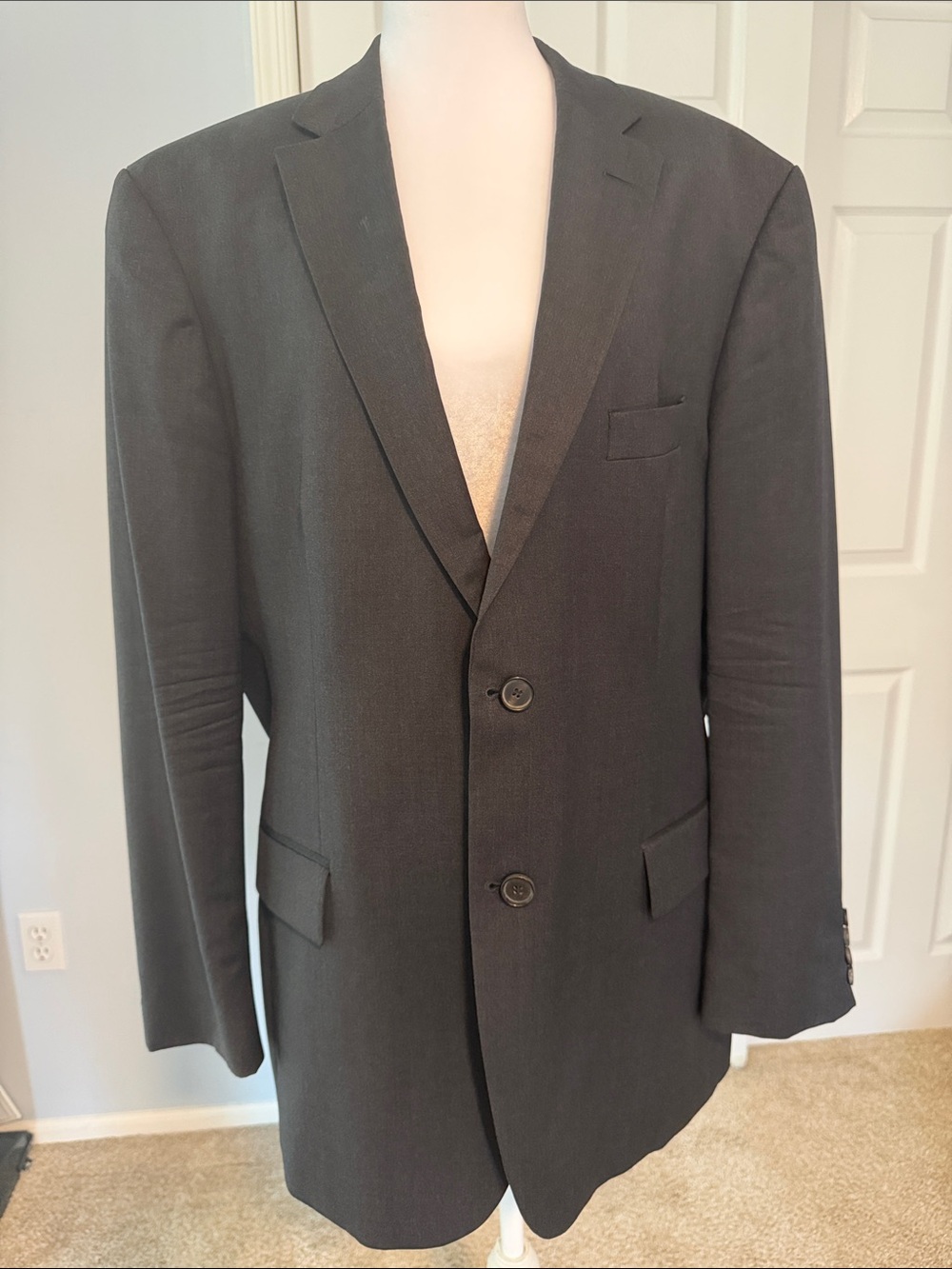 Hugo Boss Pasolini Men's Dark Grey Two-Button Jacket - 42S
